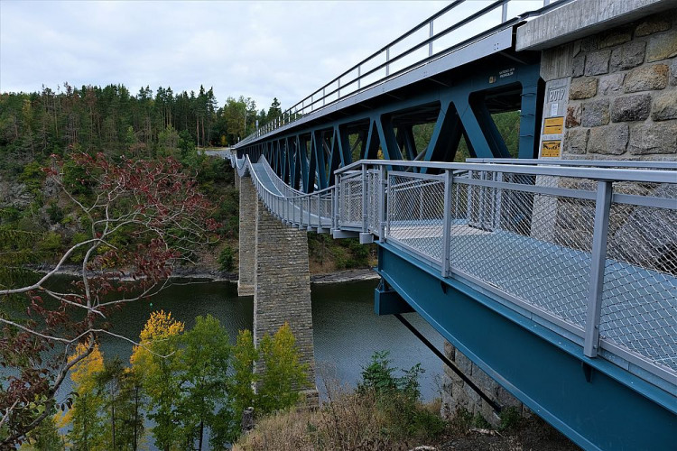 FOTOGALERIE: Předání Ceny Patria Nostra v Pňovanech