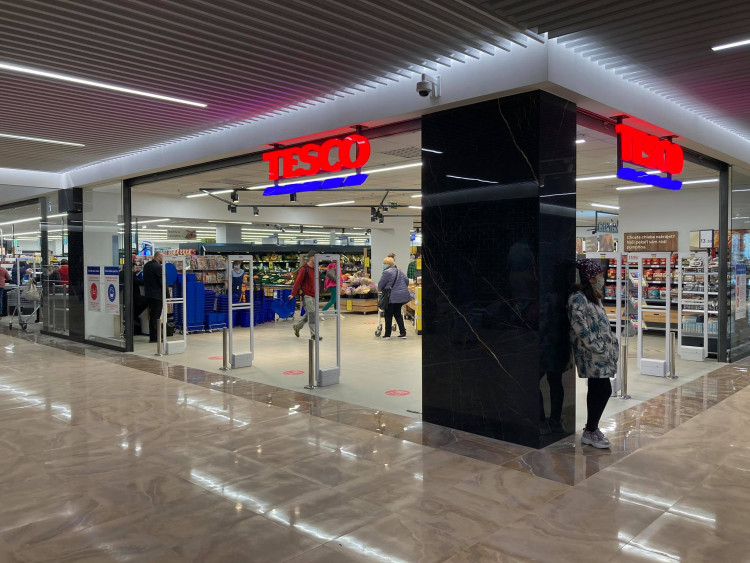 GALERIE: Po rekonstrukci otevřený obchodní dům Atrium