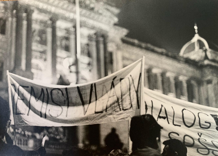 FOTOGALERIE: Listopad 1989 očima Richarda Beneše