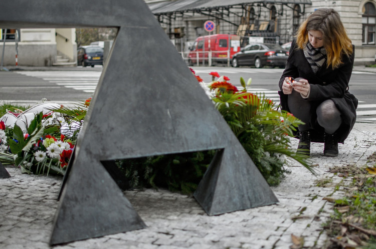 Demonstrace za zrušení opatření proti koronaviru, Zelný trh, 17. listopadu 2020. autor: Petr Bezděk