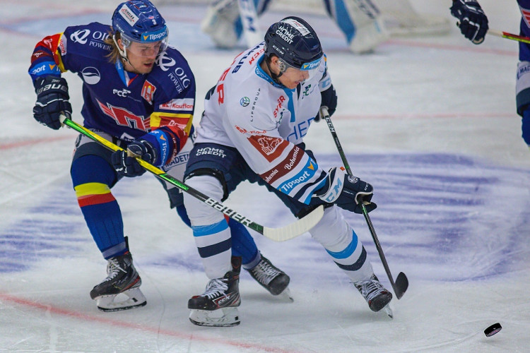 FOTOGALERIE: Nepomohl ani fantastický Patera. Motor čeká na první domácí výhru, v nájezdech podlehl Liberci