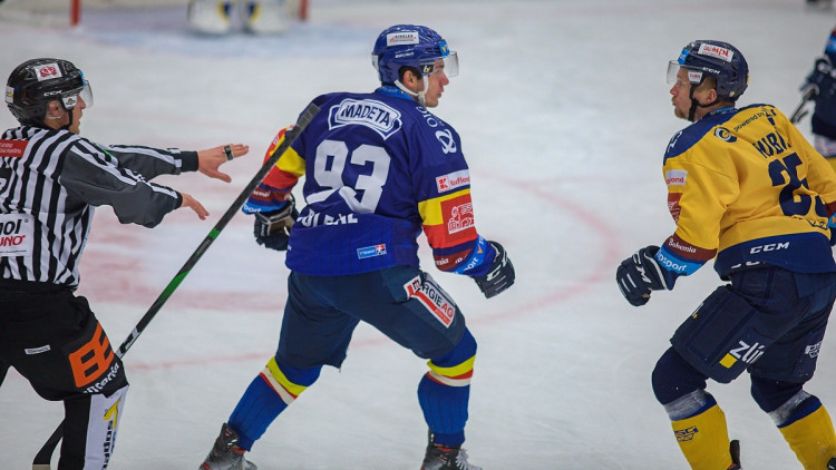 FOTOGALERIE: Zakletá Budvar aréna. Motor doma opět nevyhrál, na jihu Čech uspěl trápící se Zlín
