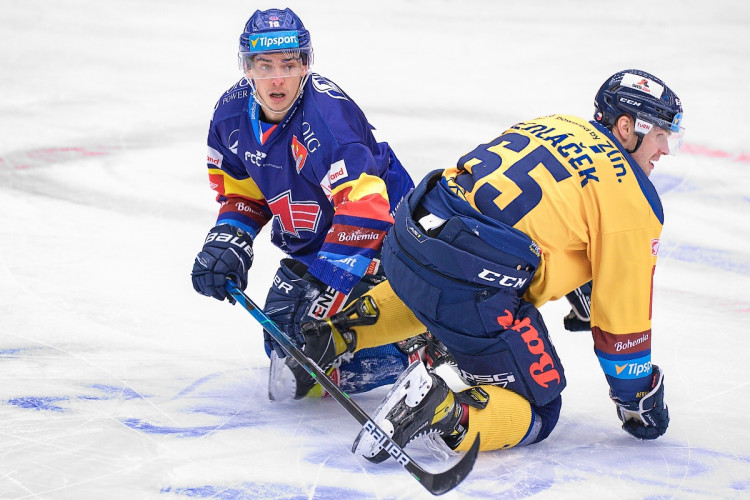FOTOGALERIE: Zakletá Budvar aréna. Motor doma opět nevyhrál, na jihu Čech uspěl trápící se Zlín