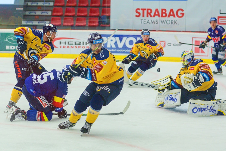 FOTOGALERIE: Zakletá Budvar aréna. Motor doma opět nevyhrál, na jihu Čech uspěl trápící se Zlín