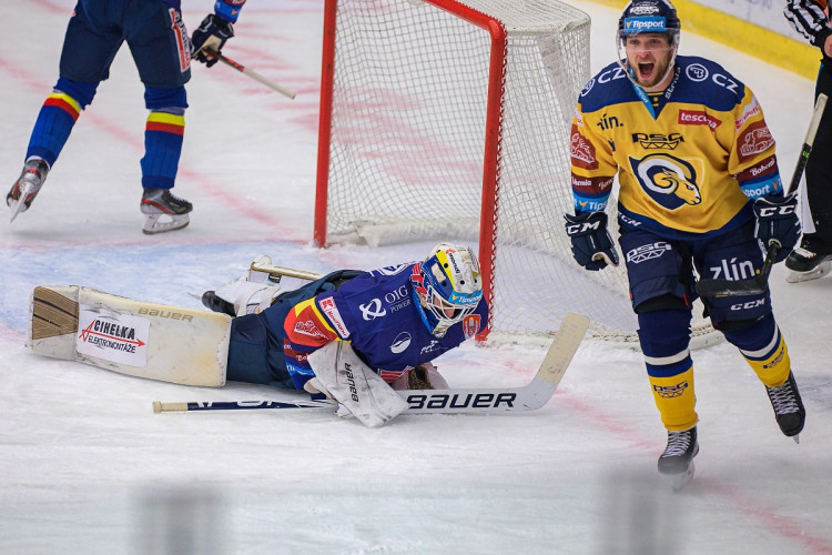 FOTOGALERIE: Zakletá Budvar aréna. Motor doma opět nevyhrál, na jihu Čech uspěl trápící se Zlín