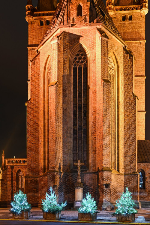 GALERIE: Vánočně osvícený Hradec Králové