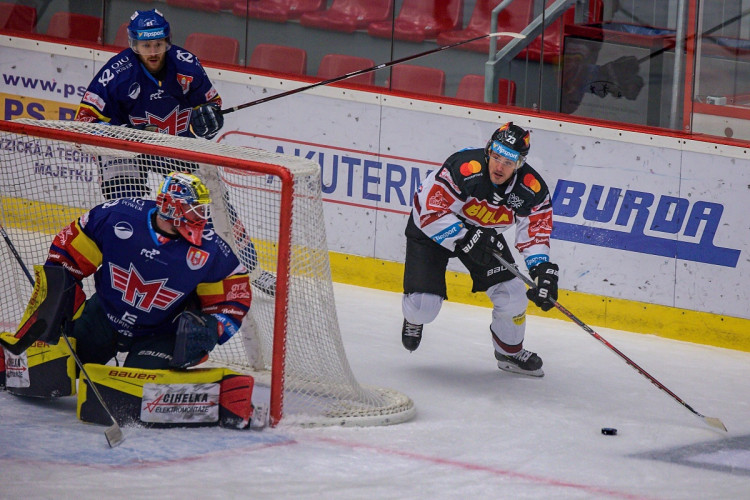 FOTOGALERIE: Porážka číslo devět. Motor doma ještě nevyhrál, Sparta na jihu Čech zvítězila 5:1