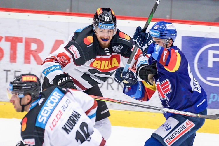 FOTOGALERIE: Porážka číslo devět. Motor doma ještě nevyhrál, Sparta na jihu Čech zvítězila 5:1