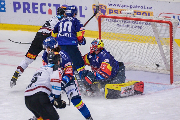 FOTOGALERIE: Porážka číslo devět. Motor doma ještě nevyhrál, Sparta na jihu Čech zvítězila 5:1