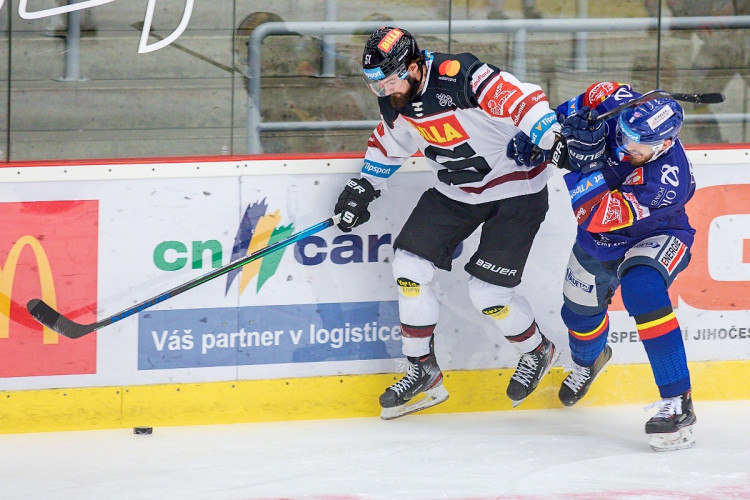 FOTOGALERIE: Porážka číslo devět. Motor doma ještě nevyhrál, Sparta na jihu Čech zvítězila 5:1