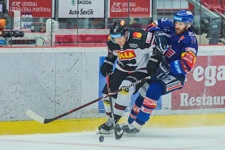 FOTOGALERIE: Porážka číslo devět. Motor doma ještě nevyhrál, Sparta na jihu Čech zvítězila 5:1