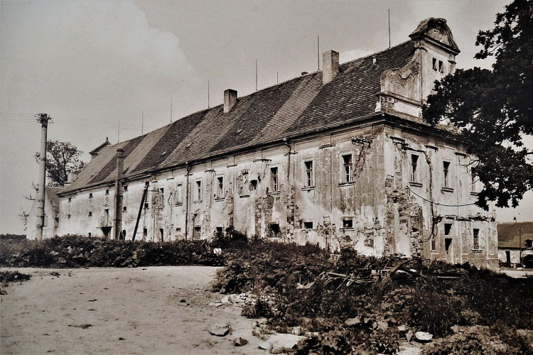 FOTOGALERIE: Dvůr Gigant