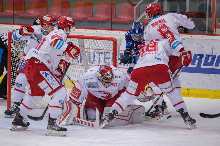 FOTOGALERIE: Madeta Motor ČB - HC Oceláři Třinec