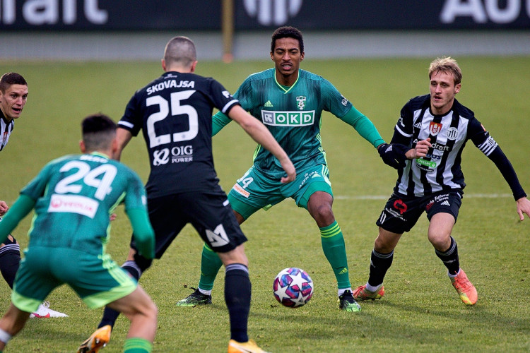 FOTOGALERIE: SK Dynamo ČB - MFK Karviná