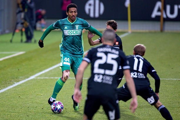 FOTOGALERIE: Další domácí drama. Dynamo dohánělo, s Karvinou bere bod za remízu 1:1