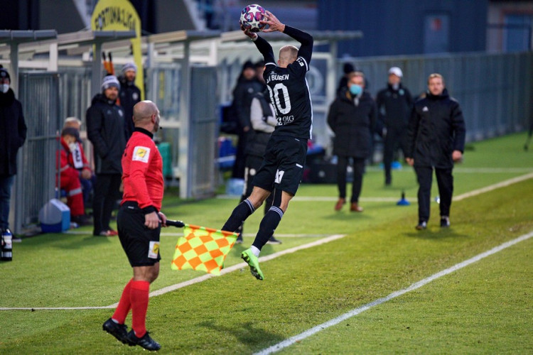 FOTOGALERIE: Další domácí drama. Dynamo dohánělo, s Karvinou bere bod za remízu 1:1