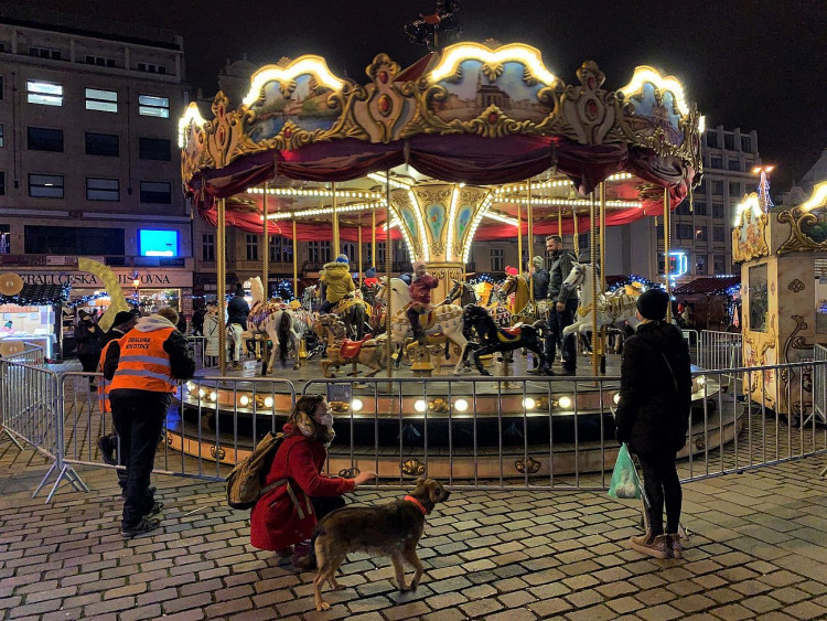 FOTOGALERIE: Vánoční trhy a ponocný