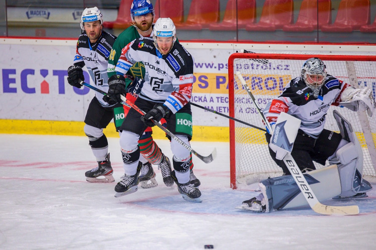 FOTOGALERIE: Madeta Motor ČB - HC Energie Karlovy Vary