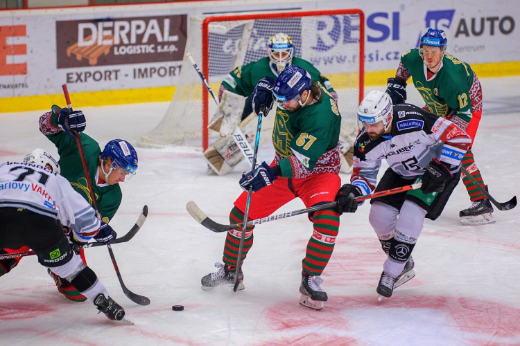 FOTOGALERIE: Madeta Motor ČB - HC Energie Karlovy Vary