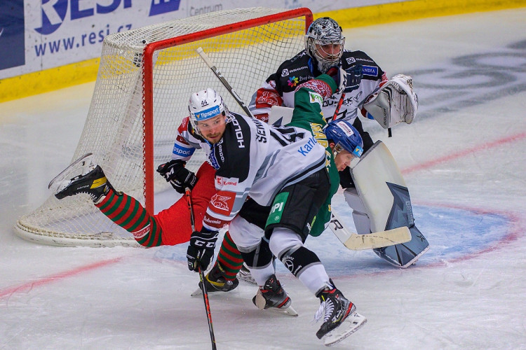 FOTOGALERIE: Madeta Motor ČB - HC Energie Karlovy Vary