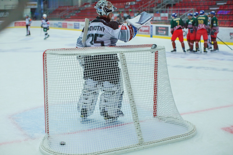 FOTOGALERIE: Madeta Motor ČB - HC Energie Karlovy Vary