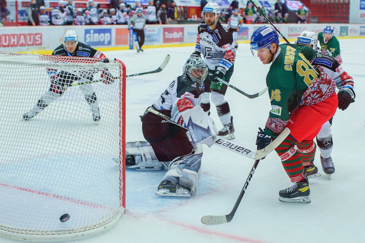 FOTOGALERIE: Madeta Motor ČB - HC Energie Karlovy Vary