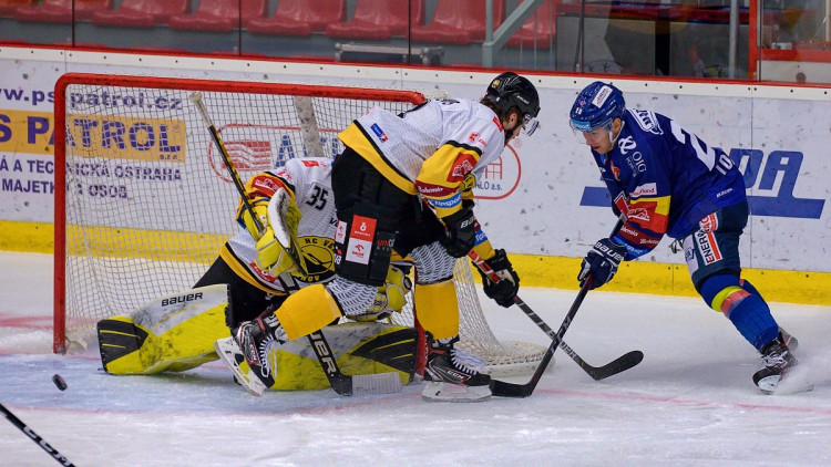 FOTOGALERIE: Druhé vítězství v řadě. Motoru se začíná dařit, v Budvar aréně přehrál Litvínov 4:3