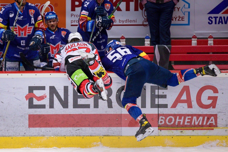 FOTOGALERIE: Madeta Motor ČB - HC Dynamo Pardubice