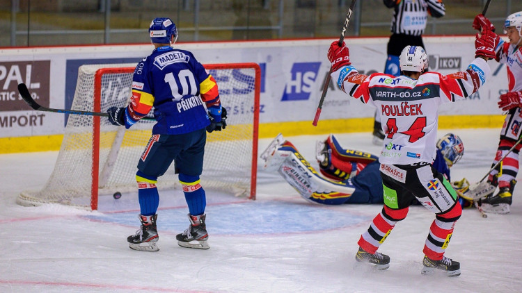 FOTOGALERIE: Madeta Motor ČB - HC Dynamo Pardubice