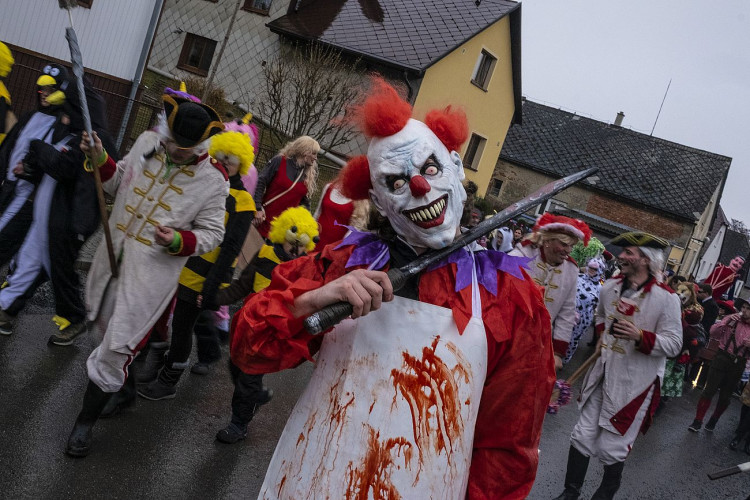 FOTOGALERIE: Masopust v Postřekově