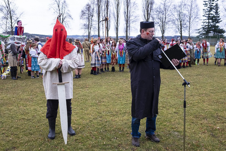 FOTOGALERIE: Masopust v Postřekově