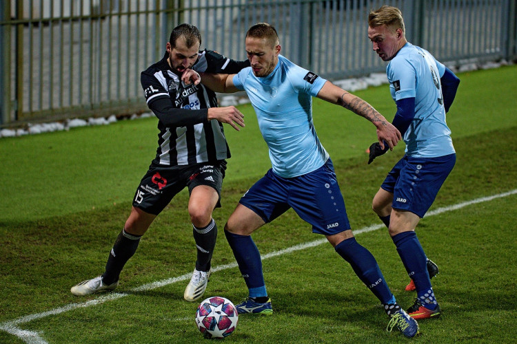 FOTOGALERIE: Brzký gól a červená karta. Dynamo doma dobývalo příbramský val, nakonec vyhrálo 2:1