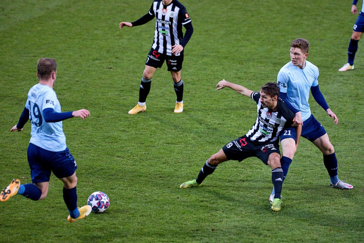 FOTOGALERIE: Brzký gól a červená karta. Dynamo doma dobývalo příbramský val, nakonec vyhrálo 2:1