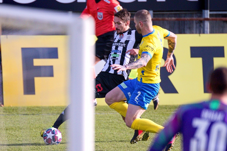 FOTOGALERIE: Spolehlivý exekutor Čolič i fantastický Vorel. Dynamo vyhrálo potřetí v řadě, doma porazilo Teplice