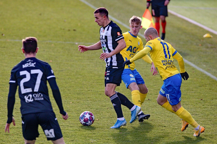 FOTOGALERIE: Spolehlivý exekutor Čolič i fantastický Vorel. Dynamo vyhrálo potřetí v řadě, doma porazilo Teplice