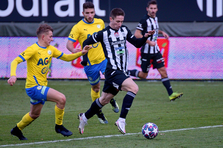 FOTOGALERIE: Spolehlivý exekutor Čolič i fantastický Vorel. Dynamo vyhrálo potřetí v řadě, doma porazilo Teplice