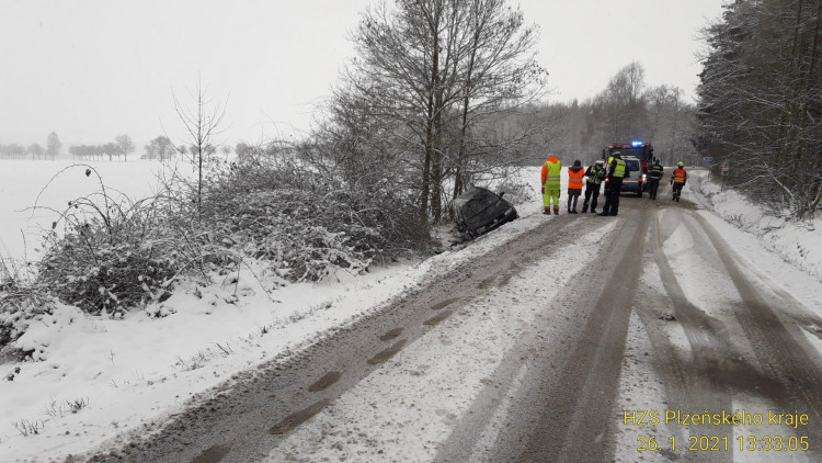 FOTOGALERIE: Nehody na sněhu