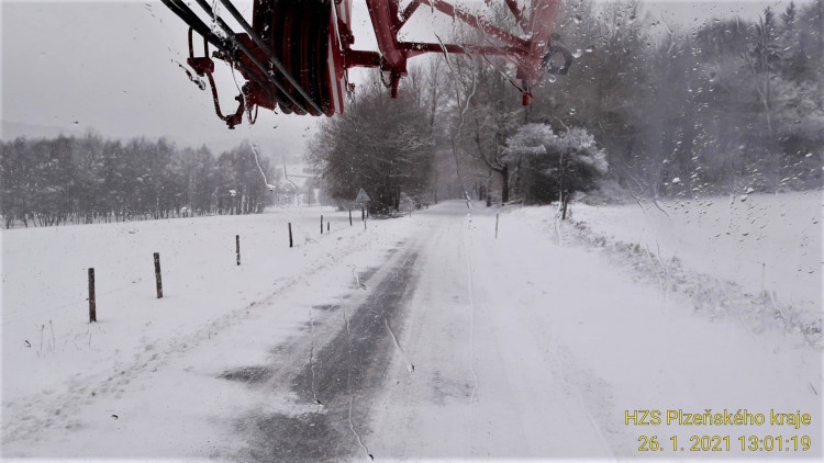 FOTOGALERIE: Nehody na sněhu