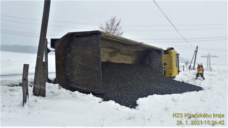 FOTOGALERIE: Nehody na sněhu