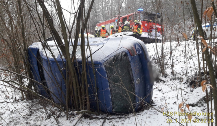 FOTOGALERIE: Nehody na sněhu