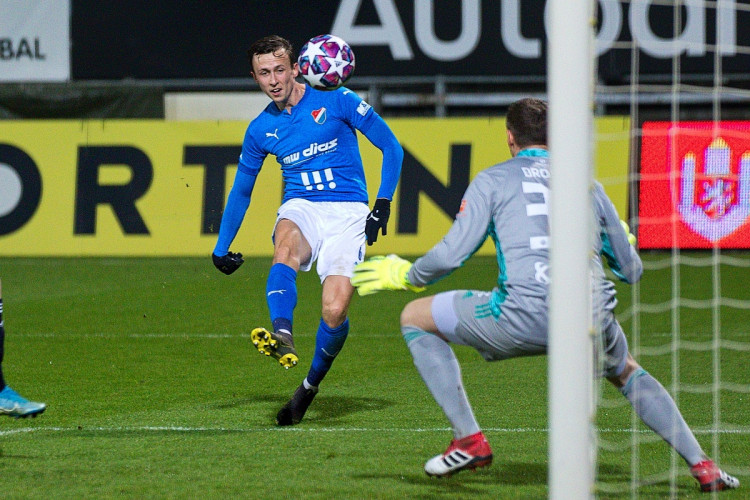 FOTOGALERIE: Dynamo válí a pět zápasů v řadě neprohrálo, Baník sestřelil v závěru Mršič