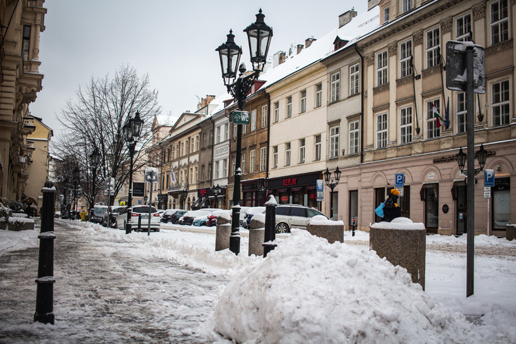 Sněhová peřina přikryla Prahu. Podívejte se na zasněžené hlavní město