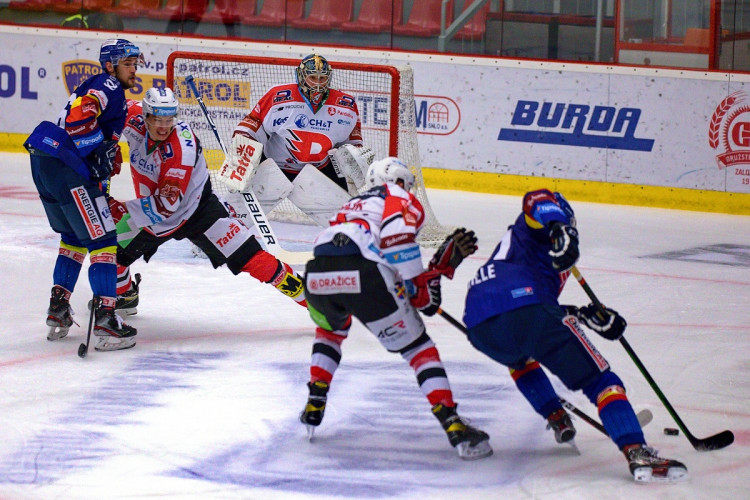 FOTOGALERIE: Madeta Motor ČB - HC Dynamo Pardubice