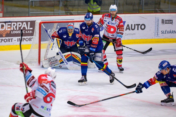 FOTOGALERIE: Madeta Motor ČB - HC Dynamo Pardubice