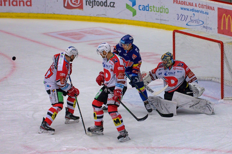 FOTOGALERIE: Jeden jediný gól. Chudé utkání ovládly Pardubice, Motor se doma stále trápí