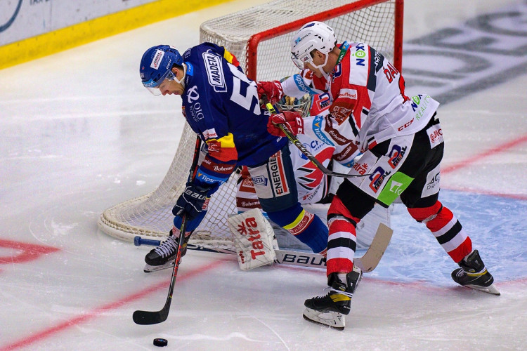 FOTOGALERIE: Jeden jediný gól. Chudé utkání ovládly Pardubice, Motor se doma stále trápí