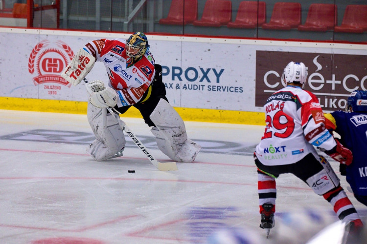 FOTOGALERIE: Jeden jediný gól. Chudé utkání ovládly Pardubice, Motor se doma stále trápí