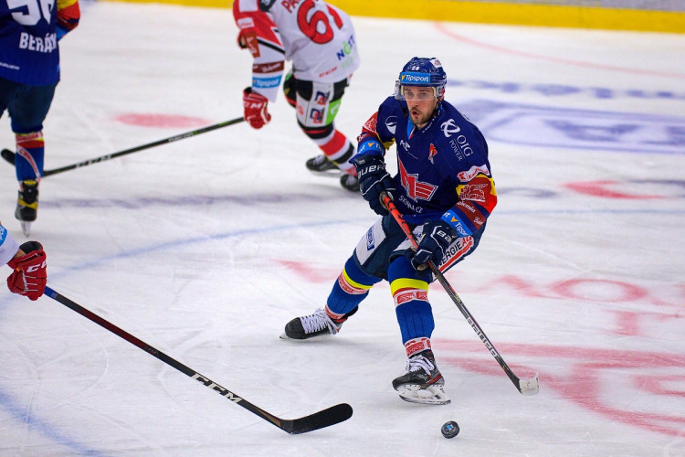 FOTOGALERIE: Jeden jediný gól. Chudé utkání ovládly Pardubice, Motor se doma stále trápí