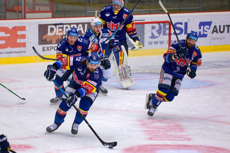 FOTOGALERIE: Dvakrát vedl doma o dvě branky, Motor ale utkání s Kometou nakonec ztratil