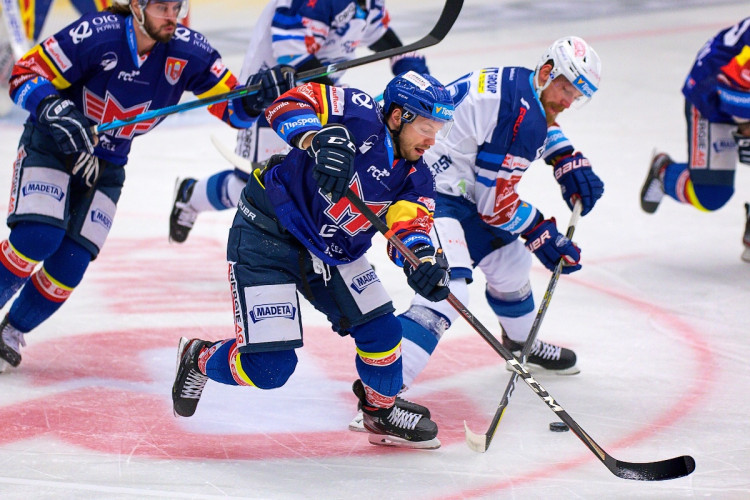 FOTOGALERIE: Dvakrát vedl doma o dvě branky, Motor ale utkání s Kometou nakonec ztratil